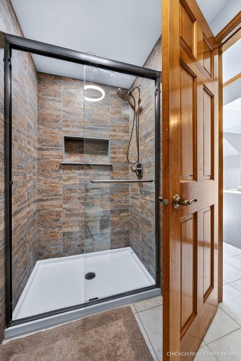 Tiny photo for 1304 Hawkins Court, St. Charles, IL 60174 (MLS # 12568525)