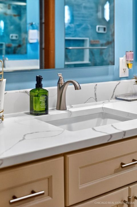 Tiny photo for 1304 Hawkins Court, St. Charles, IL 60174 (MLS # 12568525)