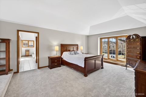 Tiny photo for 1304 Hawkins Court, St. Charles, IL 60174 (MLS # 12568525)