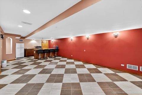 Tiny photo for 1304 Hawkins Court, St. Charles, IL 60174 (MLS # 12568525)