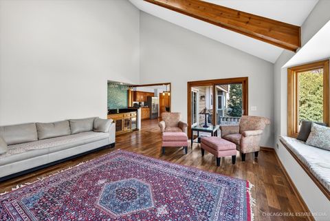 Tiny photo for 1304 Hawkins Court, St. Charles, IL 60174 (MLS # 12568525)