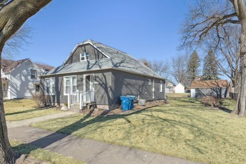 Tiny photo for 308 8th Street, Dewitt, IA 52472 (MLS # 12569283)