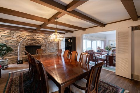 Tiny photo for 418 W County Line Road, Barrington, IL 60010 (MLS # 12481828)