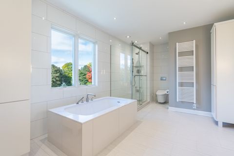 Tiny photo for 418 W County Line Road, Barrington, IL 60010 (MLS # 12481828)