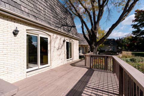 Tiny photo for 418 W County Line Road, Barrington, IL 60010 (MLS # 12481828)