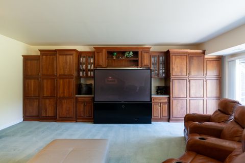 Tiny photo for 418 W County Line Road, Barrington, IL 60010 (MLS # 12481828)