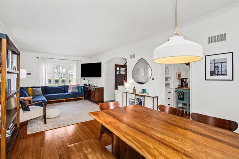 Tiny photo for 1019 Division Street, Oak Park, IL 60302 (MLS # 12602163)