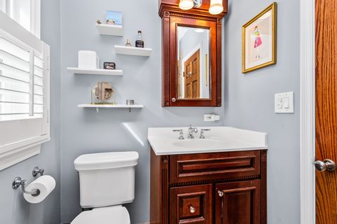 Tiny photo for 1019 Division Street, Oak Park, IL 60302 (MLS # 12602163)