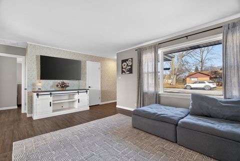 Tiny photo for 6935 W 115th Place, Worth, IL 60482 (MLS # 12563768)