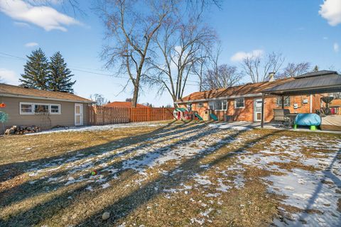 Tiny photo for 6935 W 115th Place, Worth, IL 60482 (MLS # 12563768)