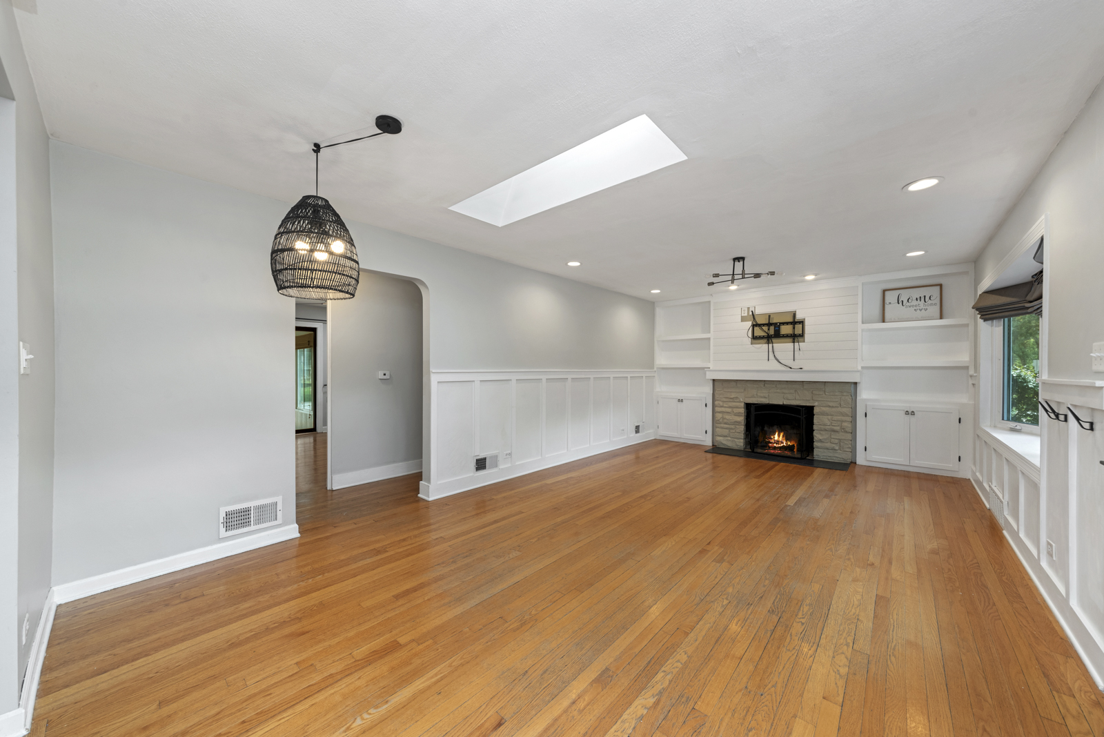 25 N Washington Street