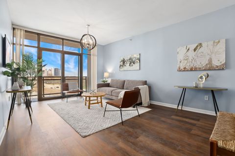 Tiny photo for 233 E 13th Street #804, Chicago, IL 60605 (MLS # 12451270)