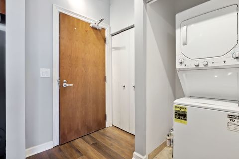 Tiny photo for 233 E 13th Street #804, Chicago, IL 60605 (MLS # 12451270)