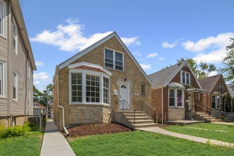 3011 N Oak Park Avenue Chicago IL 60634