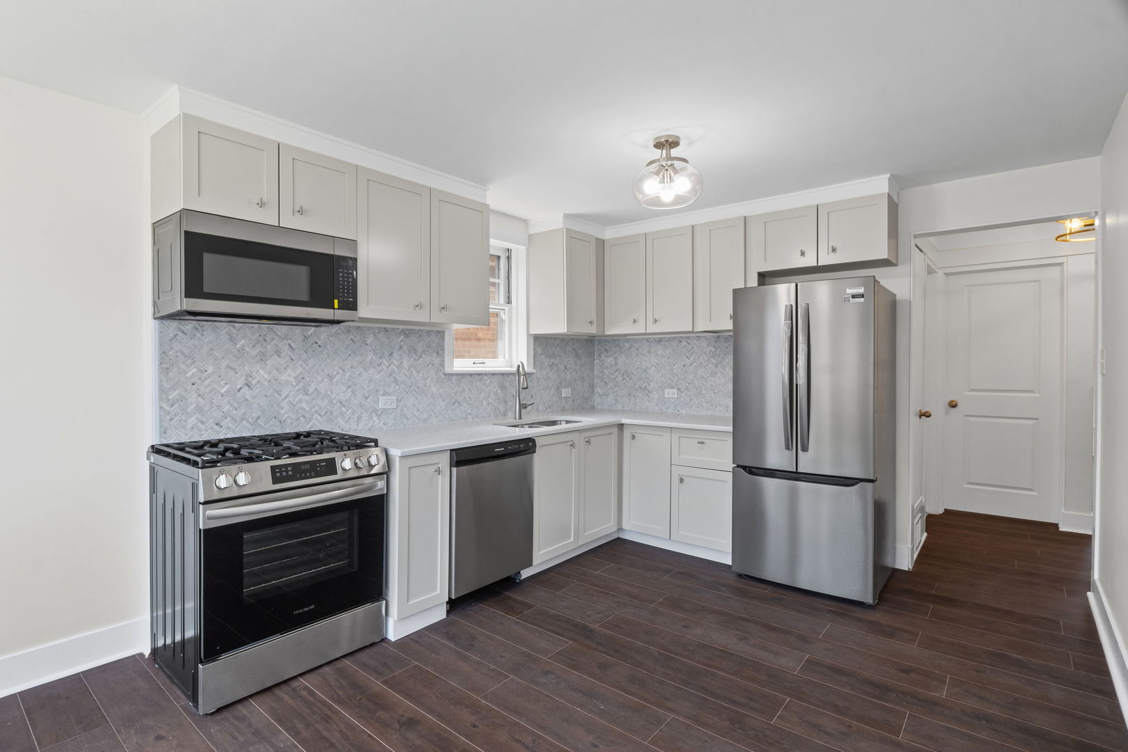 3011 N Oak Park Avenue