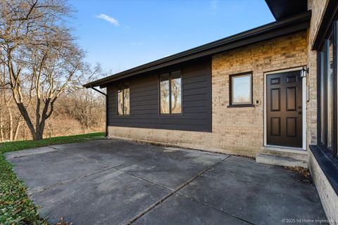 Tiny photo for 17201 Bennett Avenue, South Holland, IL 60473 (MLS # 12527312)