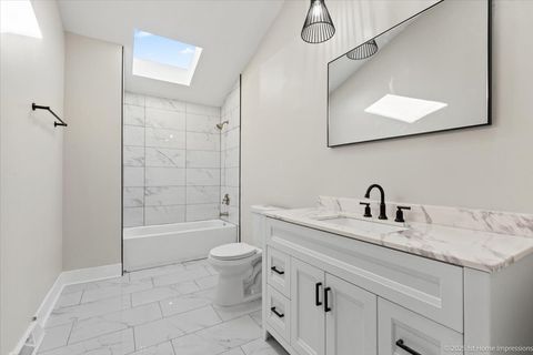 Tiny photo for 17201 Bennett Avenue, South Holland, IL 60473 (MLS # 12527312)