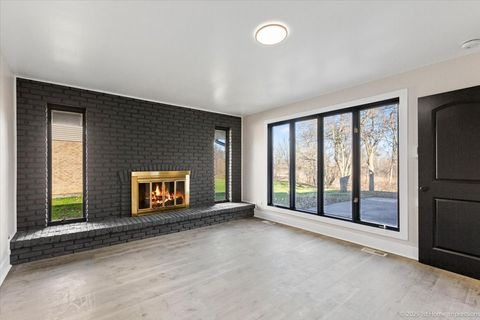 Tiny photo for 17201 Bennett Avenue, South Holland, IL 60473 (MLS # 12527312)