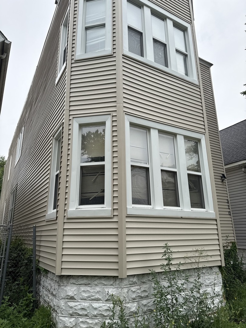 310 W 105th Street