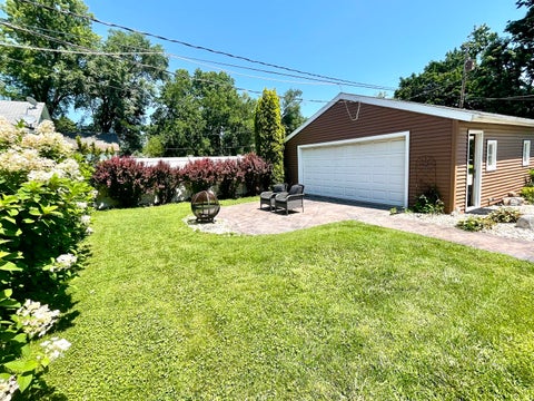 Tiny photo for 1054 Creve Coeur Street, Lasalle, IL 61301 (MLS # 12702916)