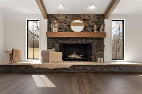 Tiny photo for 674 Plum Tree Road, Barrington Hills, IL 60010 (MLS # 12607289)