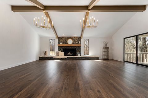 Tiny photo for 674 Plum Tree Road, Barrington Hills, IL 60010 (MLS # 12607289)