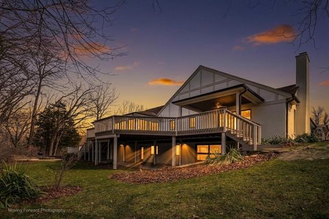 Tiny photo for 674 Plum Tree Road, Barrington Hills, IL 60010 (MLS # 12607289)