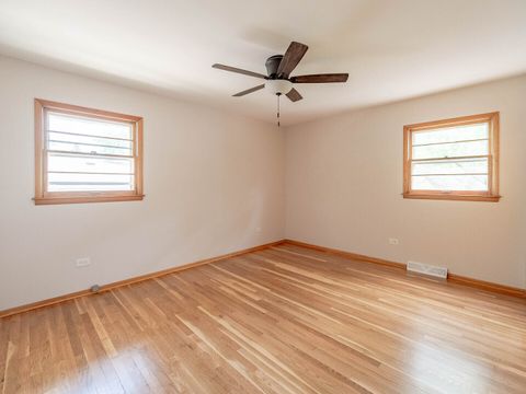 Tiny photo for 2849 191st Place, Lansing, IL 60438 (MLS # 12491560)