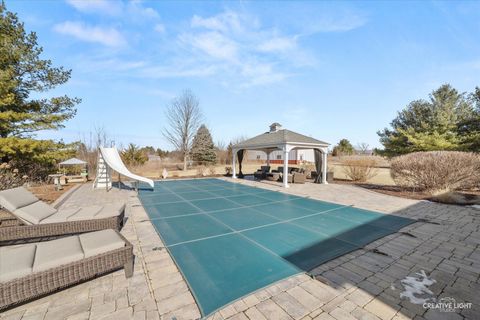 Tiny photo for Oswego, IL 60543 (MLS # 12503749)