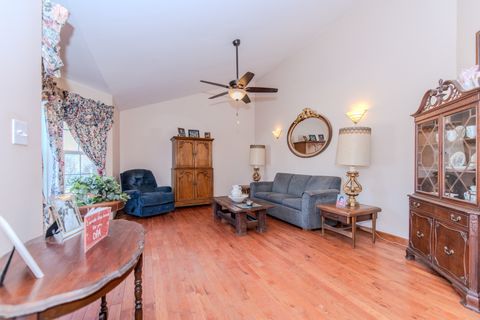 Tiny photo for 26461 W Stonebriar Way, Channahon, IL 60410 (MLS # 12569408)