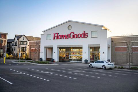 Tiny photo for 569 yosemite Way, Mundelein, IL 60060 (MLS # 12536228)