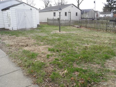 Tiny photo for 3103 Davenport Avenue, Davenport, IA 52803 (MLS # 12591069)