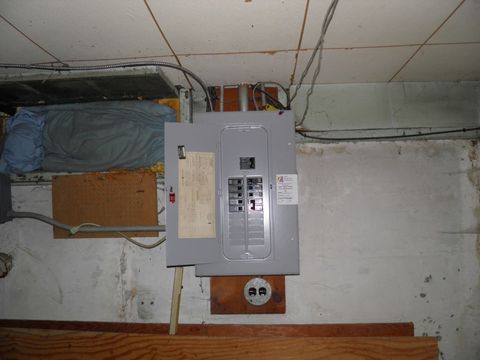 Tiny photo for 3103 Davenport Avenue, Davenport, IA 52803 (MLS # 12591069)