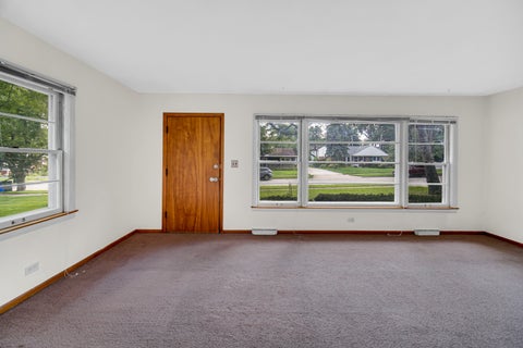 Tiny photo for 308 Maple Street, Glen Ellyn, IL 60137 (MLS # 12735680)