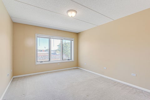 Tiny photo for 225 Main Street #213, Roselle, IL 60172 (MLS # 12793632)