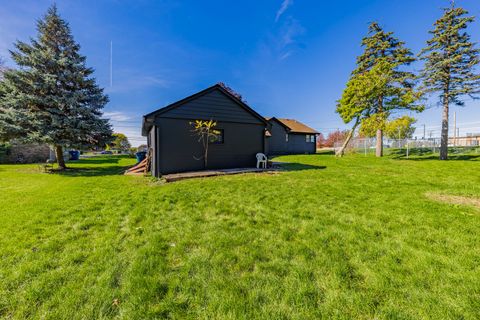 Tiny photo for 2N579 Bloomingdale Road, Glendale Heights, IL 60139 (MLS # 12515320)