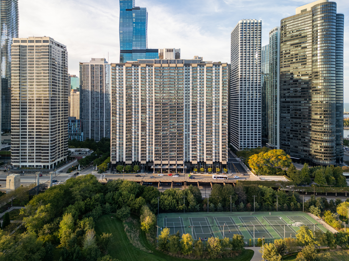 400 E Randolph Street 1104