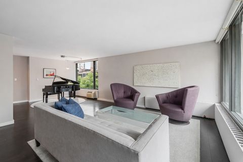 Tiny photo for 1400 N STATE Parkway #5DEF, Chicago, IL 60610 (MLS # 12613183)