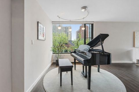 Tiny photo for 1400 N STATE Parkway #5DEF, Chicago, IL 60610 (MLS # 12613183)