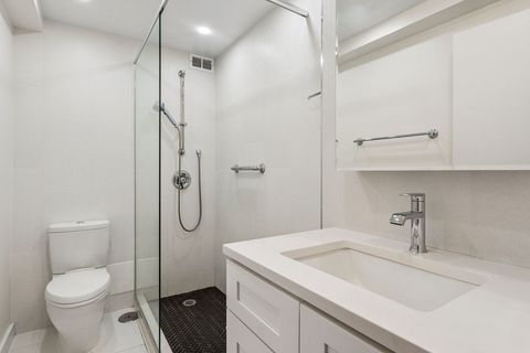 Tiny photo for 1400 N STATE Parkway #5DEF, Chicago, IL 60610 (MLS # 12613183)