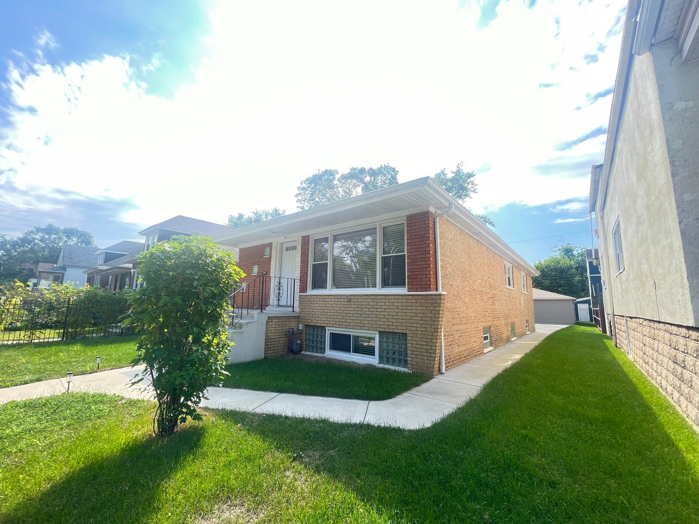 847 W 50th Street