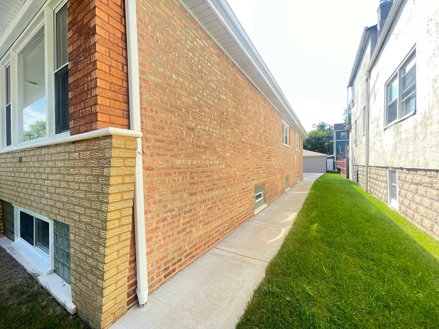847 W 50th Street