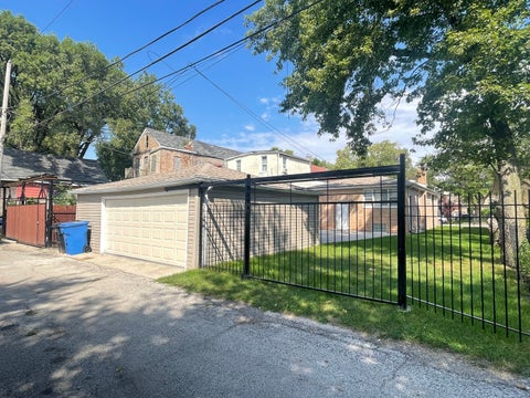 Tiny photo for 847 W 50th Street, Chicago, IL 60609 (MLS # 12768998)