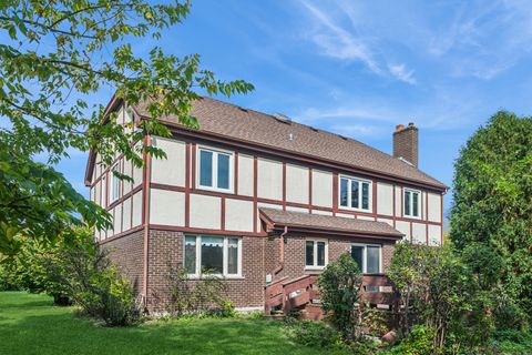 Tiny photo for 2611 E Radford Court, Arlington Heights, IL 60004 (MLS # 12465008)