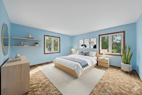 Tiny photo for 2611 E Radford Court, Arlington Heights, IL 60004 (MLS # 12465008)