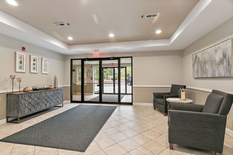 Tiny photo for 125 Lakeview Drive #313, Bloomingdale, IL 60108 (MLS # 12501209)