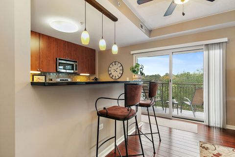 Tiny photo for 125 Lakeview Drive #313, Bloomingdale, IL 60108 (MLS # 12501209)