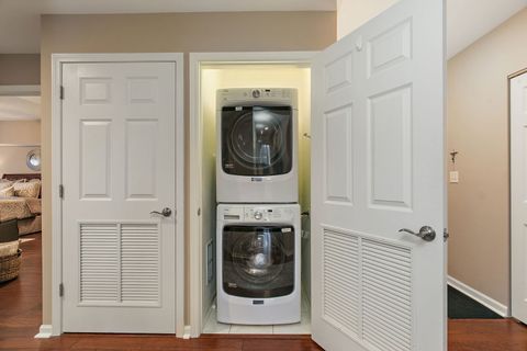 Tiny photo for 125 Lakeview Drive #313, Bloomingdale, IL 60108 (MLS # 12501209)