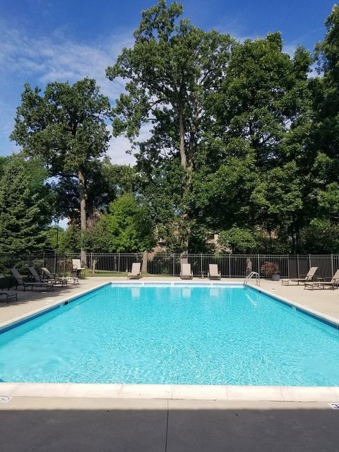 Tiny photo for 125 Lakeview Drive #313, Bloomingdale, IL 60108 (MLS # 12501209)