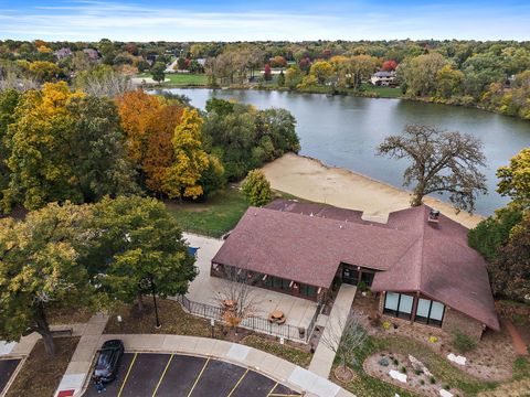 Tiny photo for 125 Lakeview Drive #313, Bloomingdale, IL 60108 (MLS # 12501209)